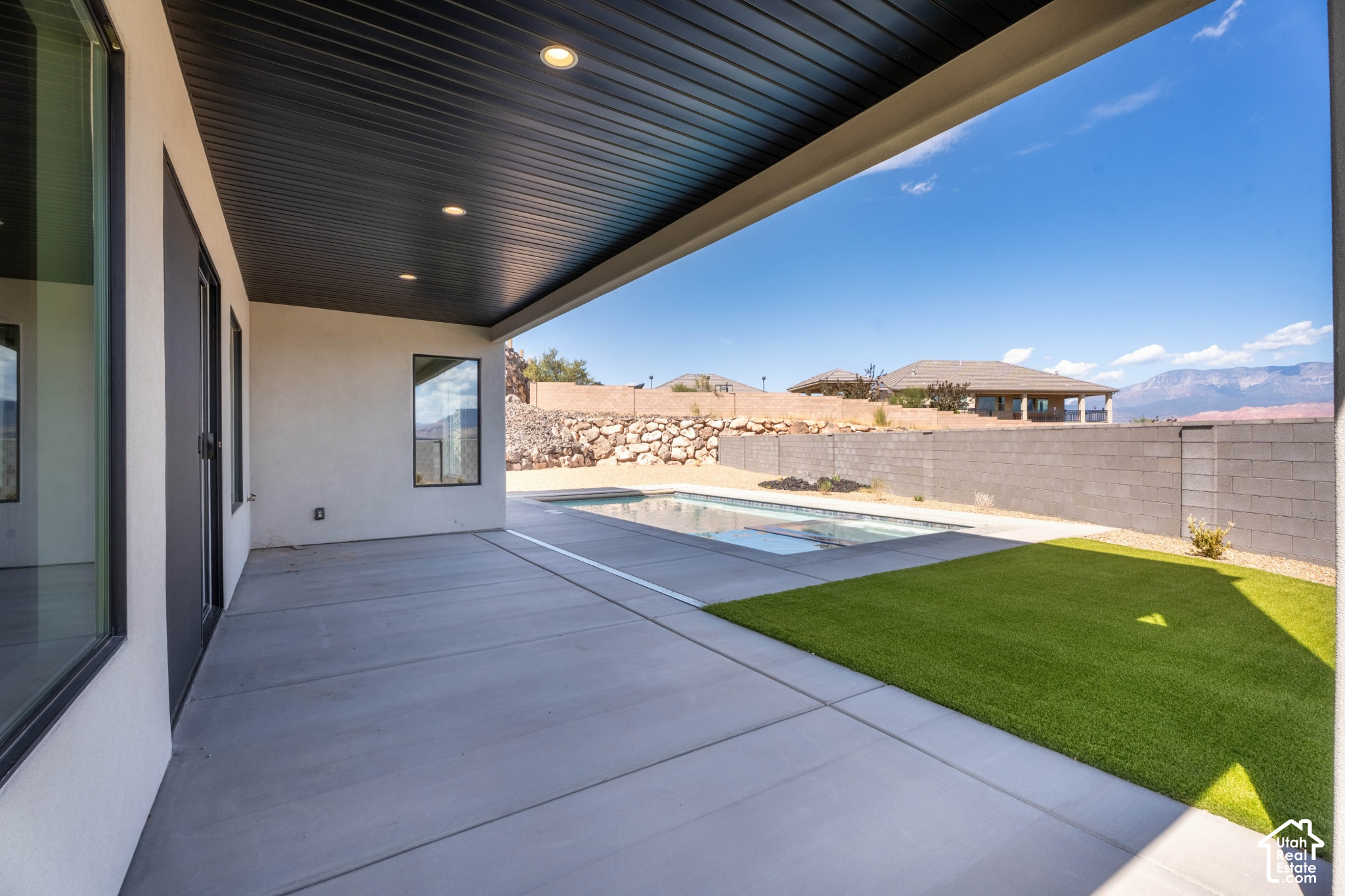main property photo 62