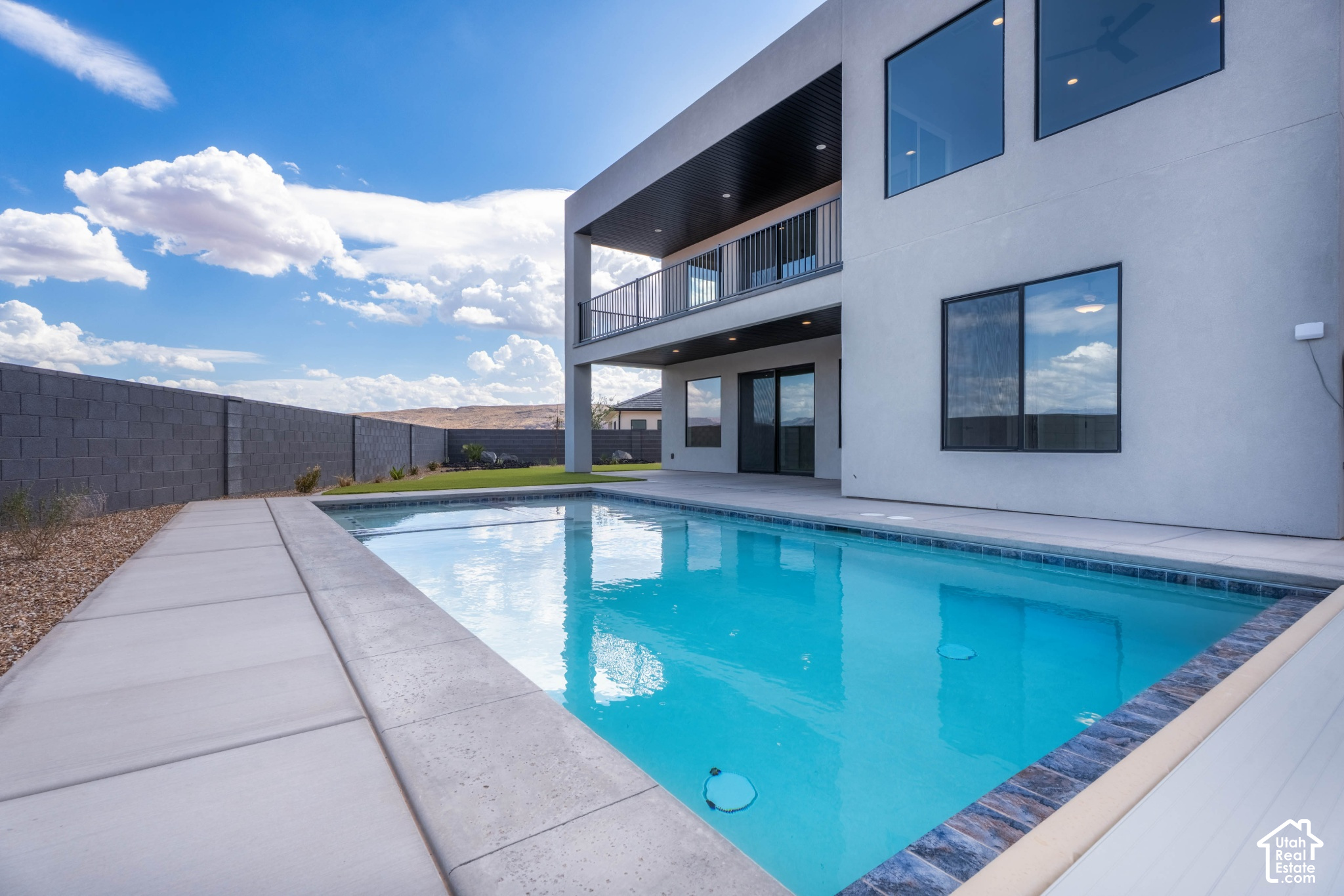 main property photo 69