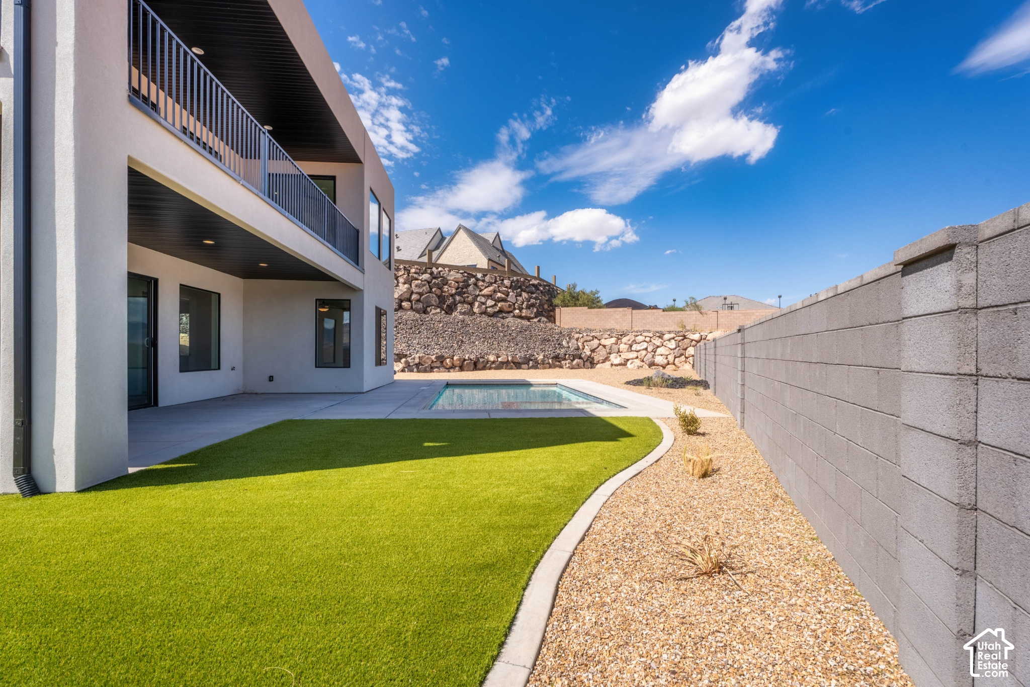 main property photo 72