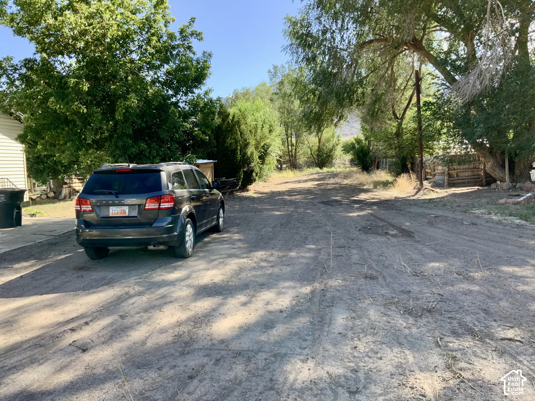 main property photo 35