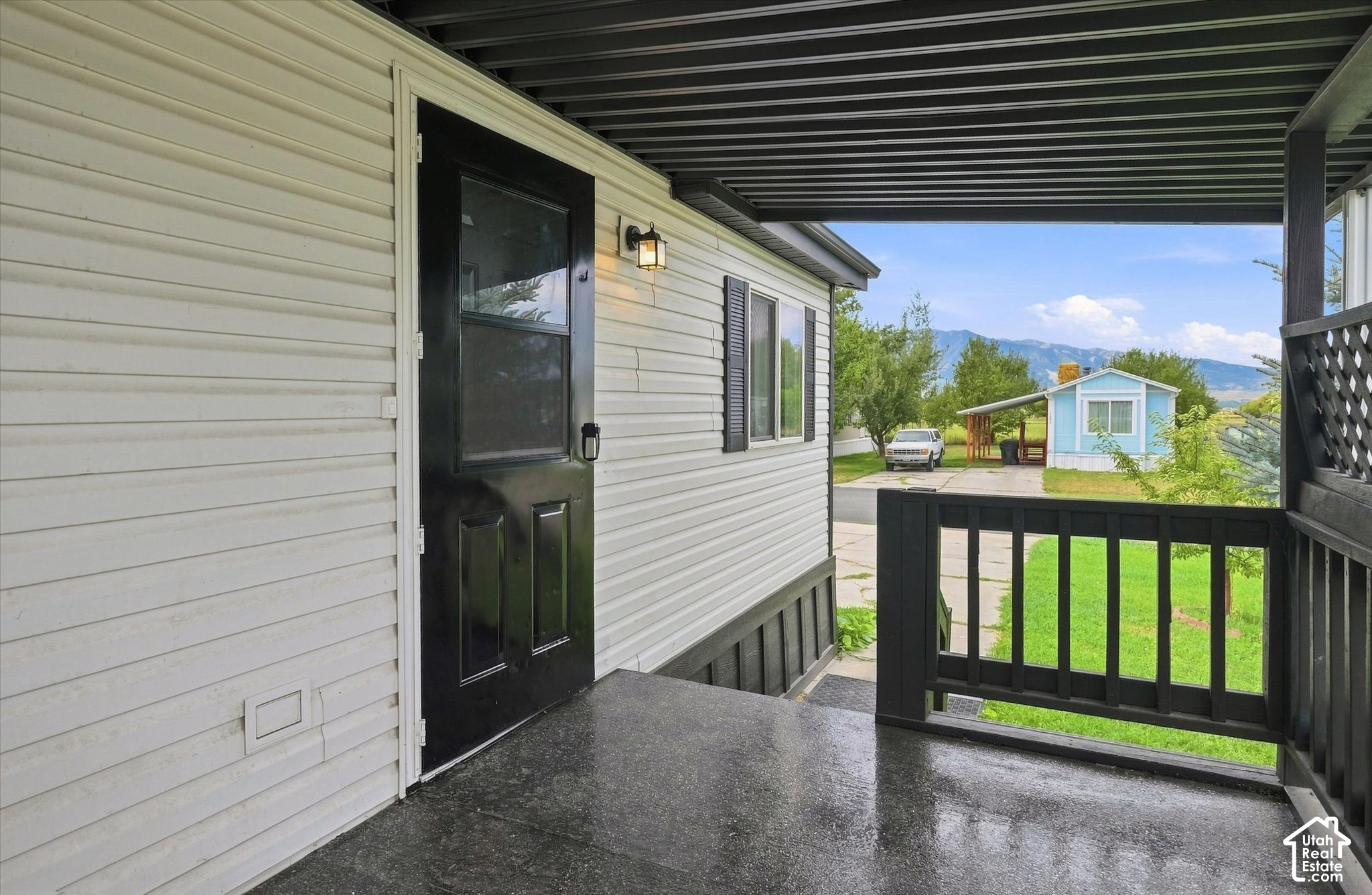 main property photo 38