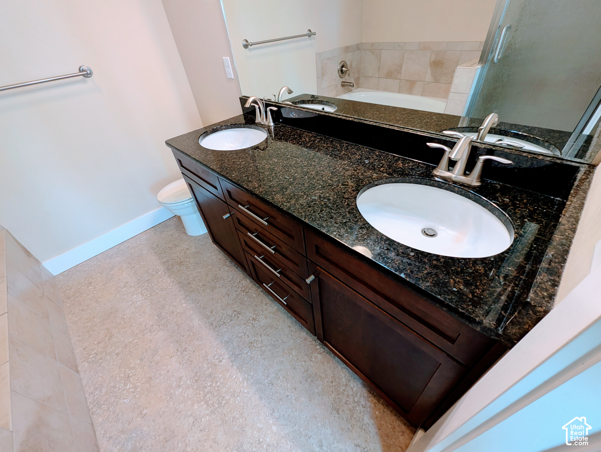 property viewer photo 29