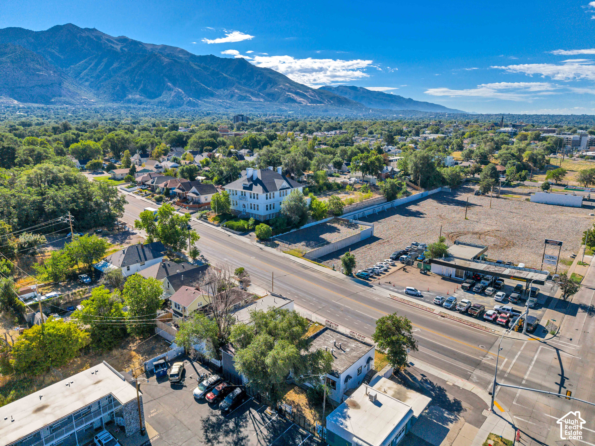 main property photo 60