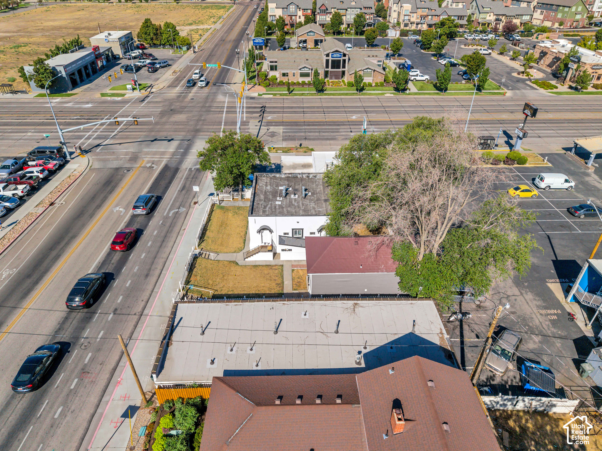 main property photo 65