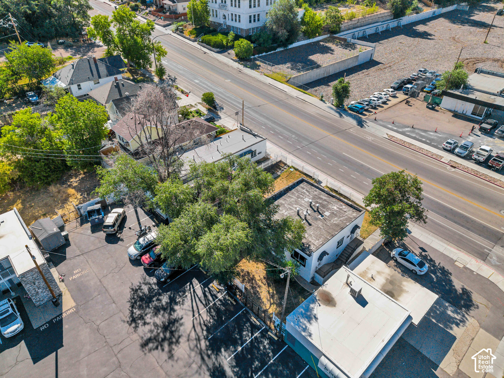 main property photo 68