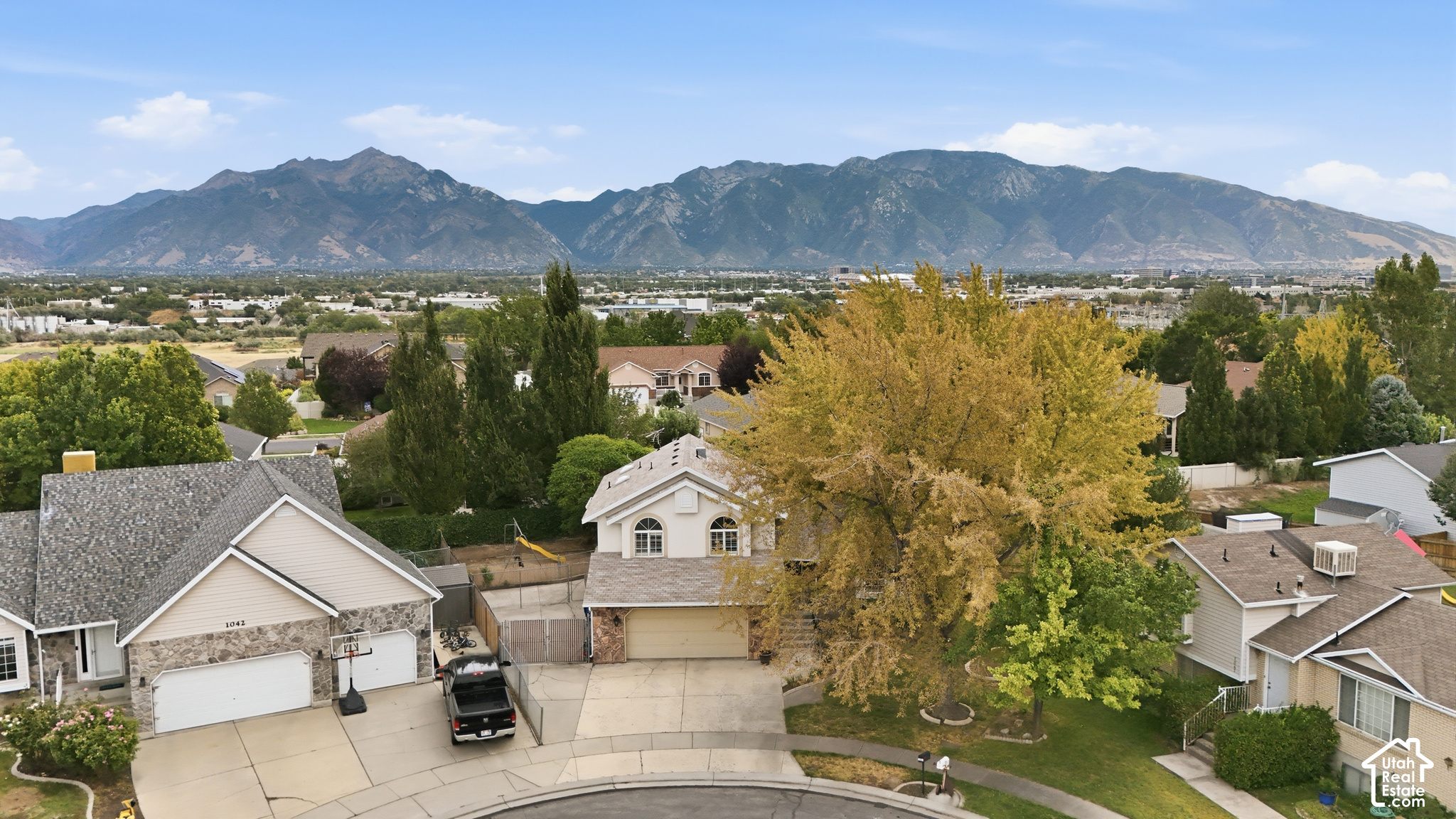 main property photo 50