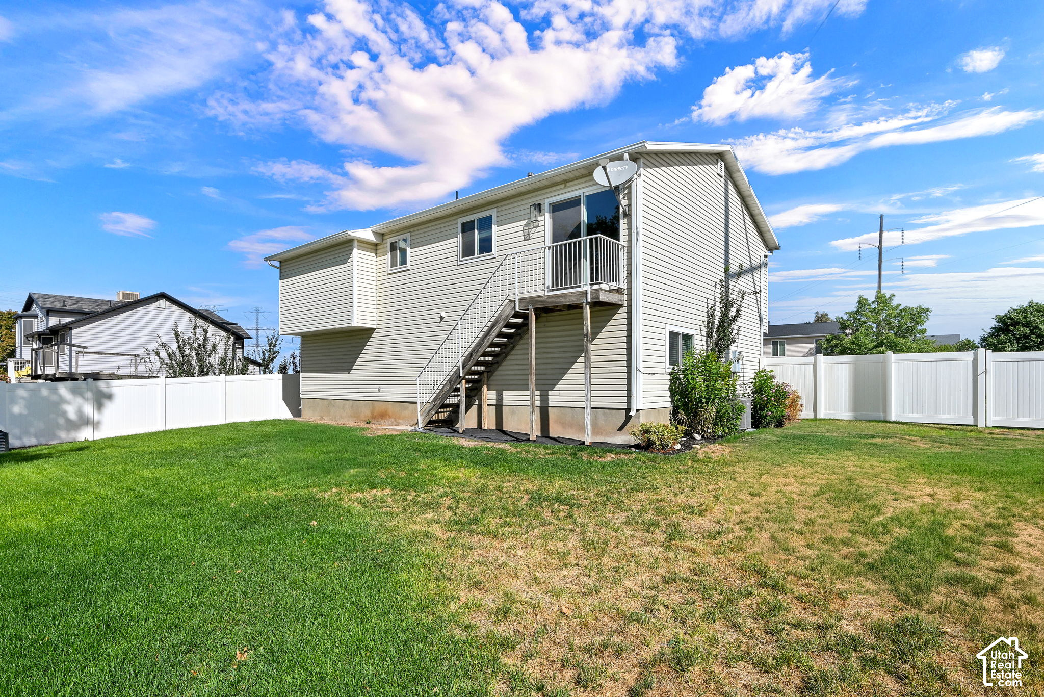 main property photo 25