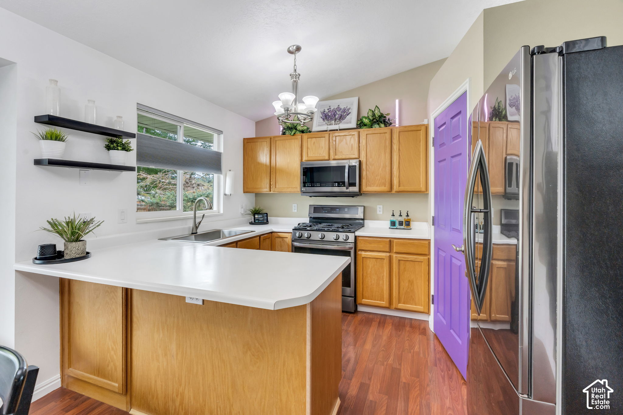 property viewer photo 5
