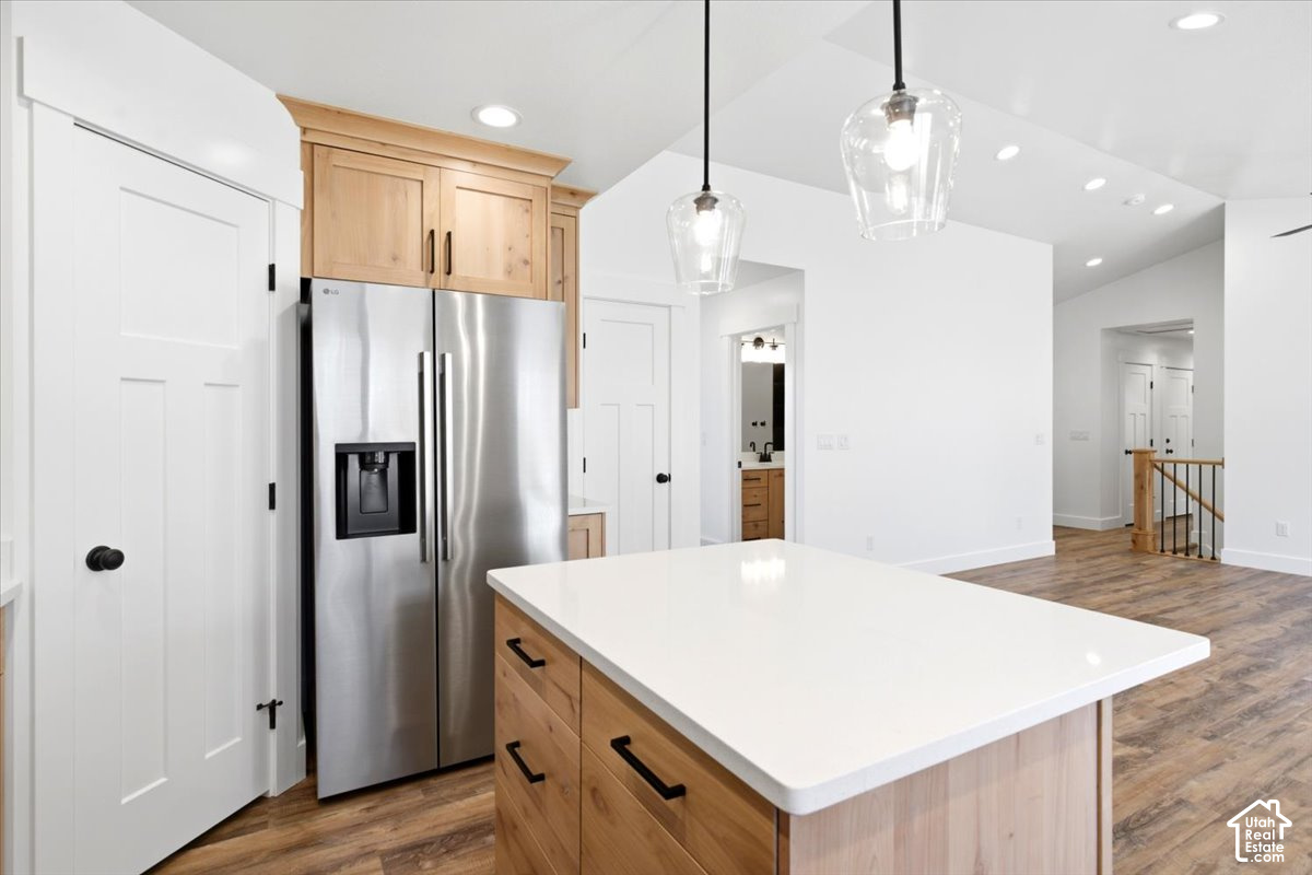 main property photo 10