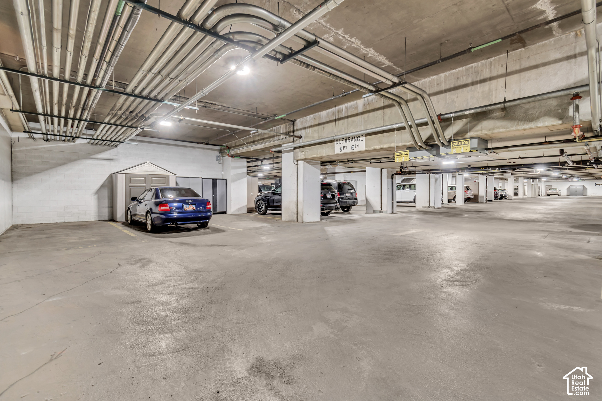 main property photo 39