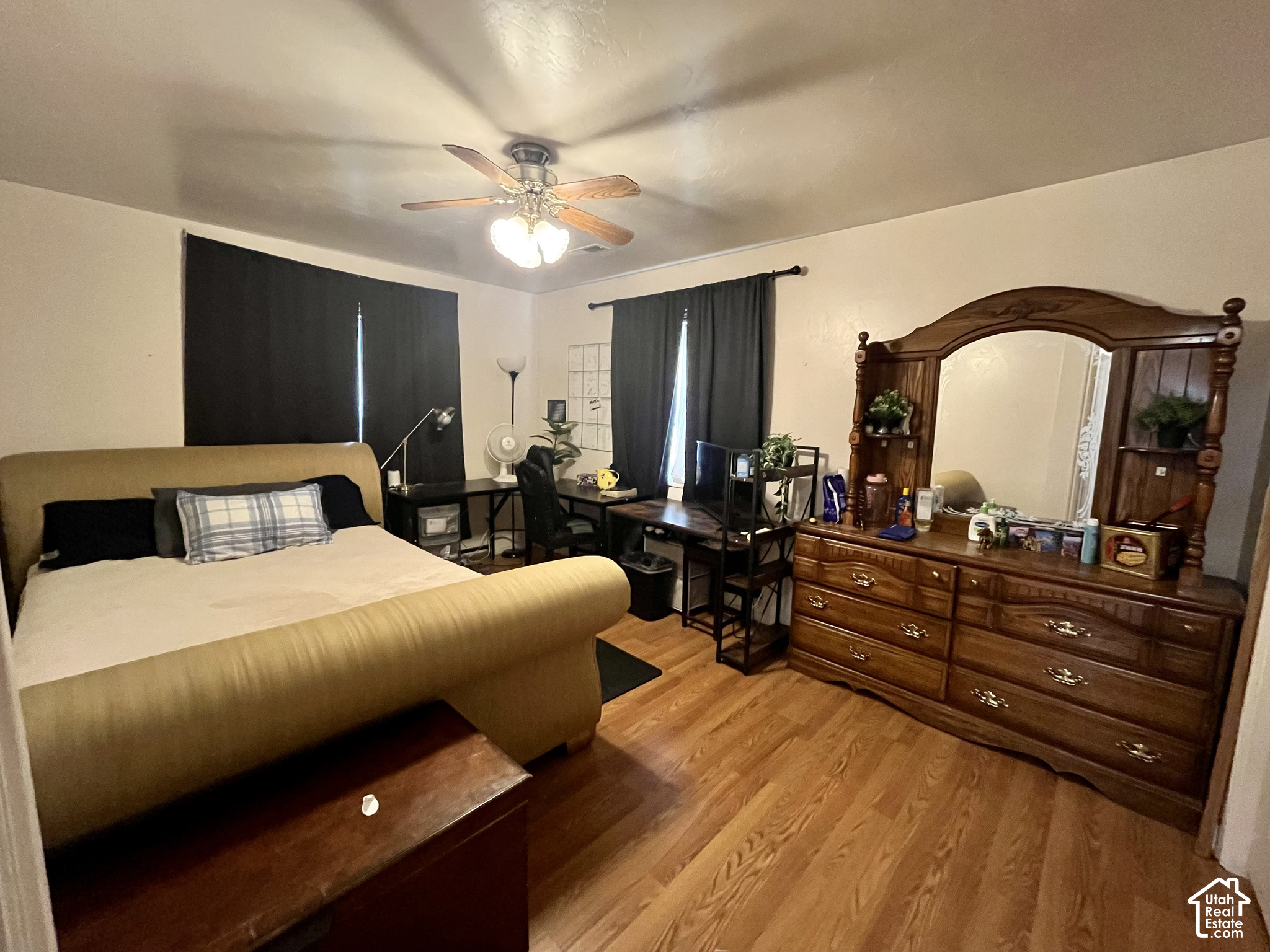 main property photo 14