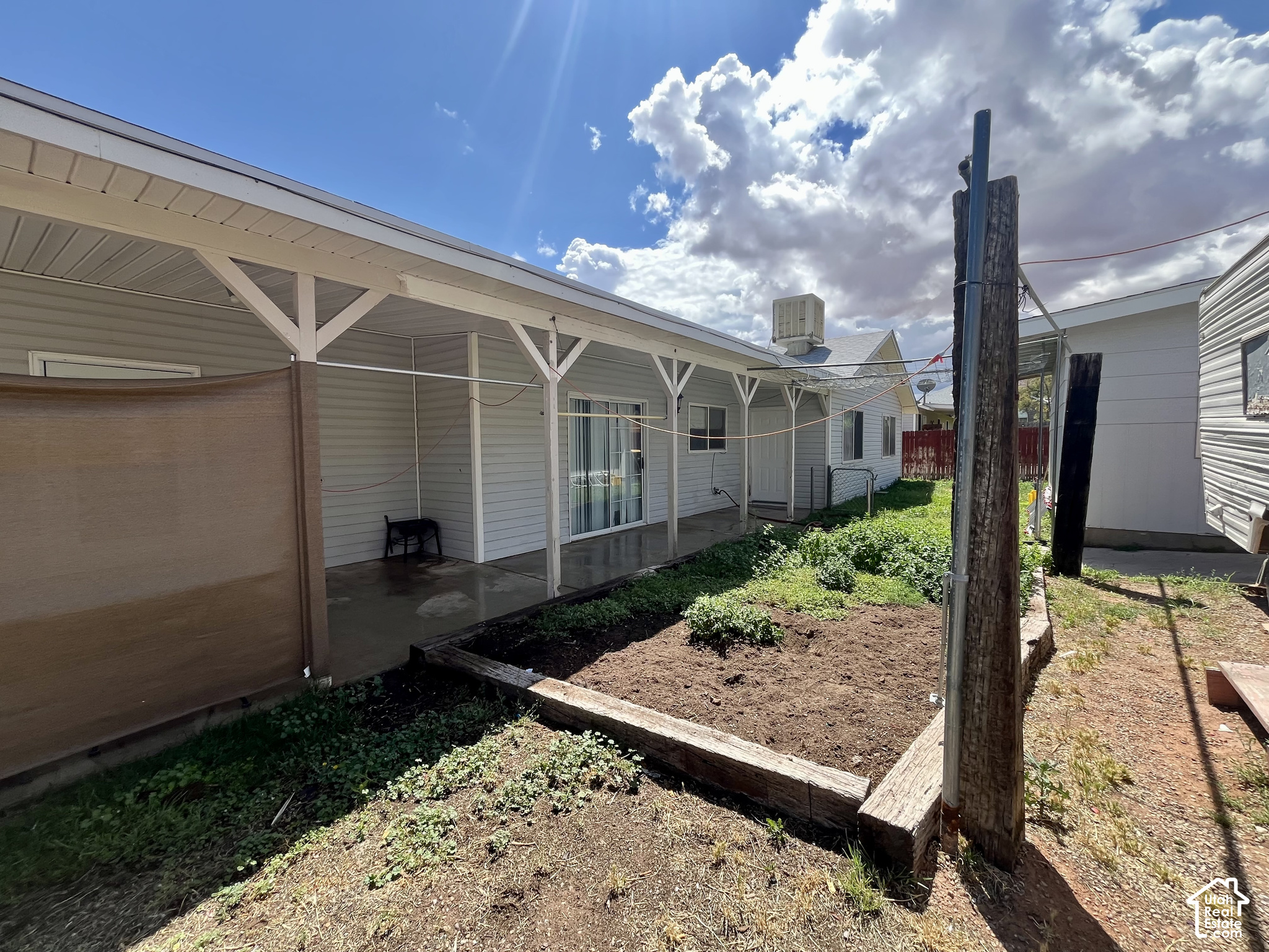 main property photo 21
