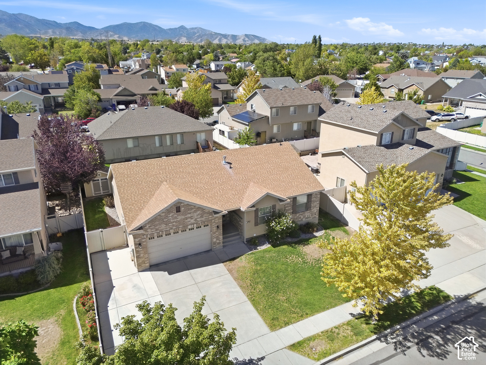 main property photo 51