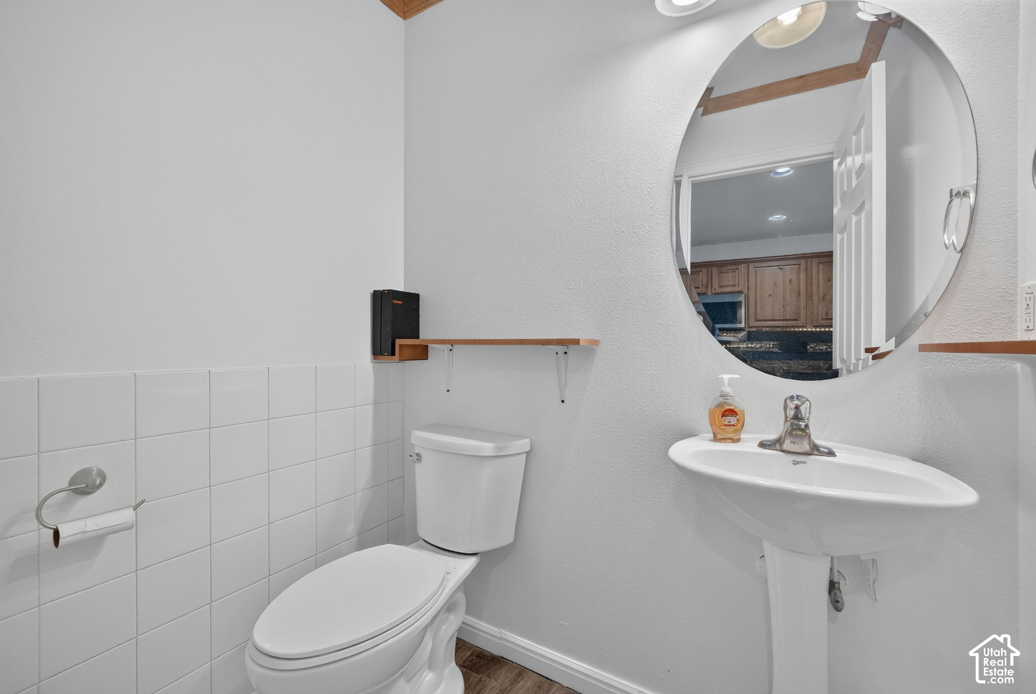 main property photo 13