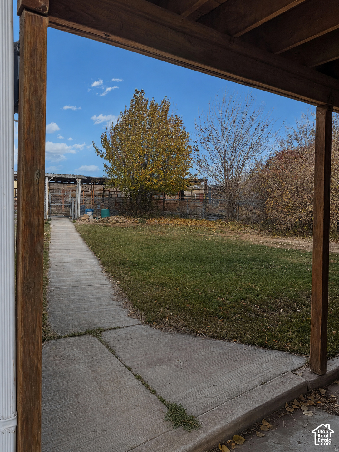 main property photo 15