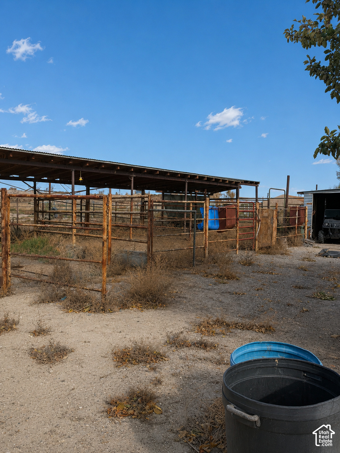 main property photo 16