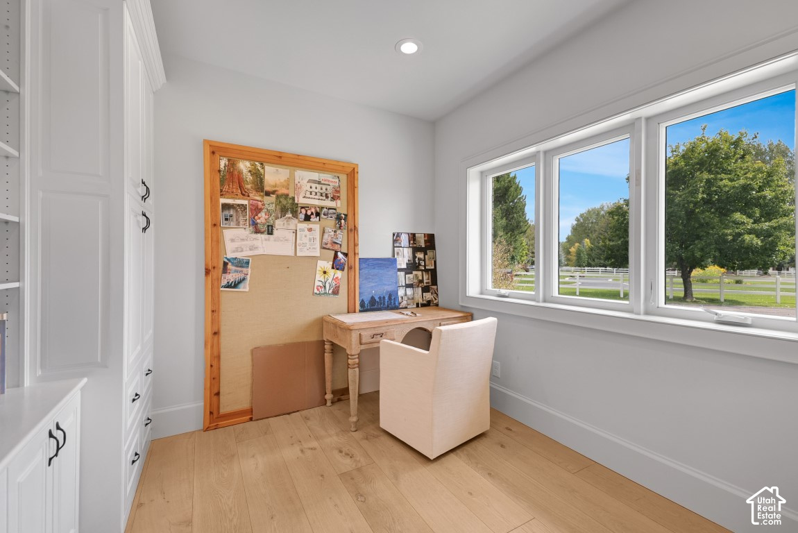 main property photo 25