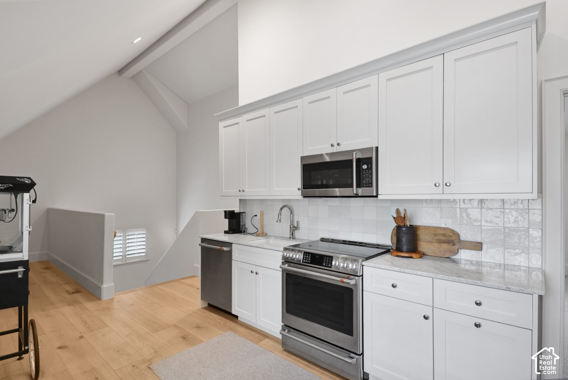 main property photo 78