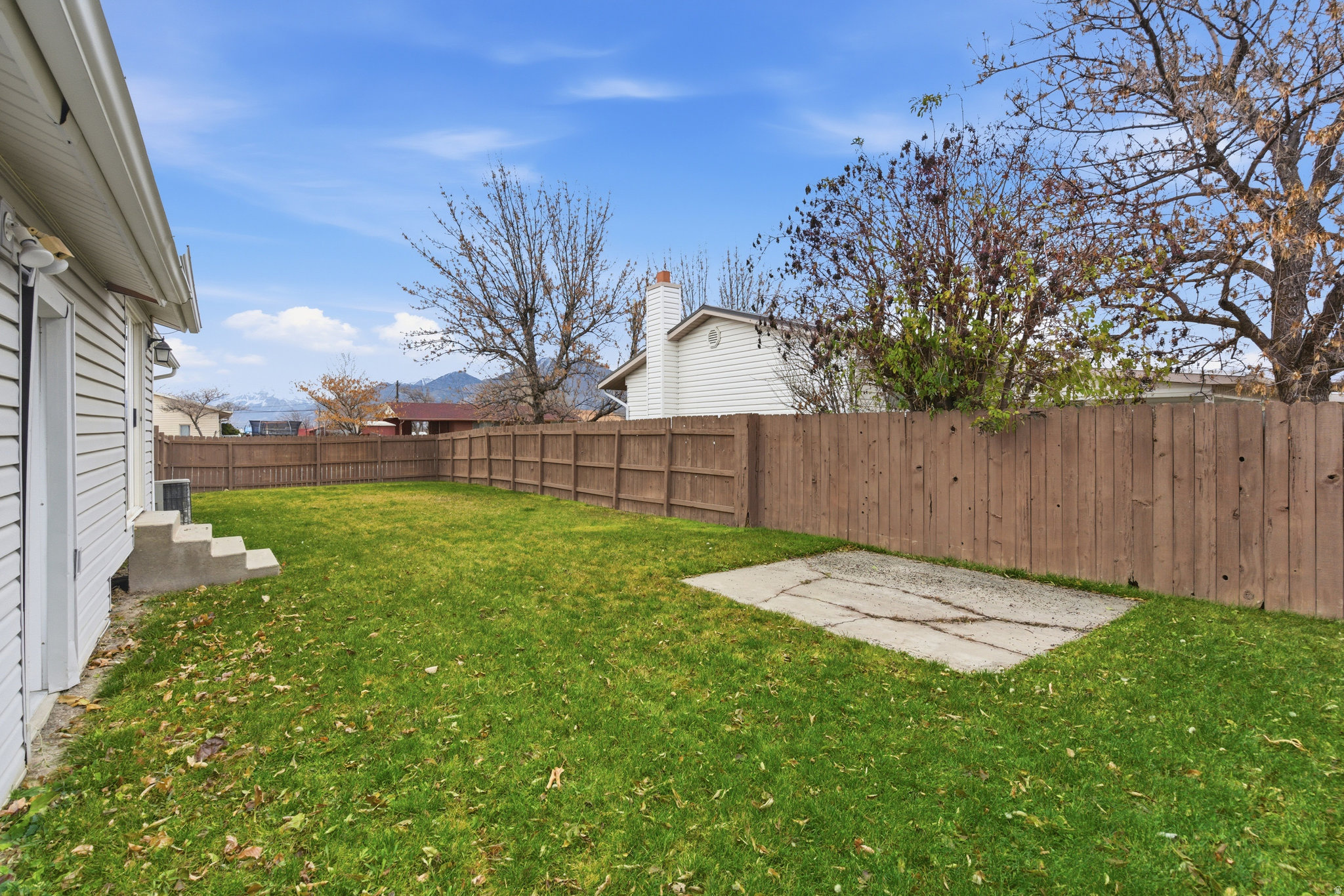 main property photo 50