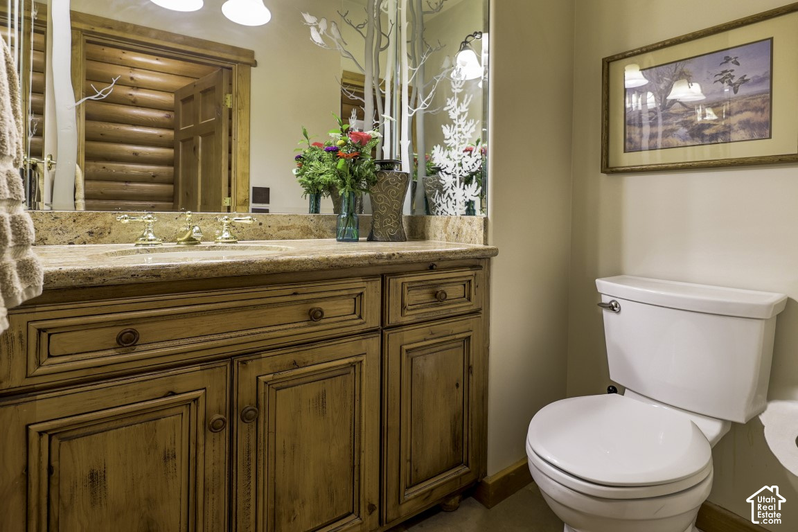 main property photo 20