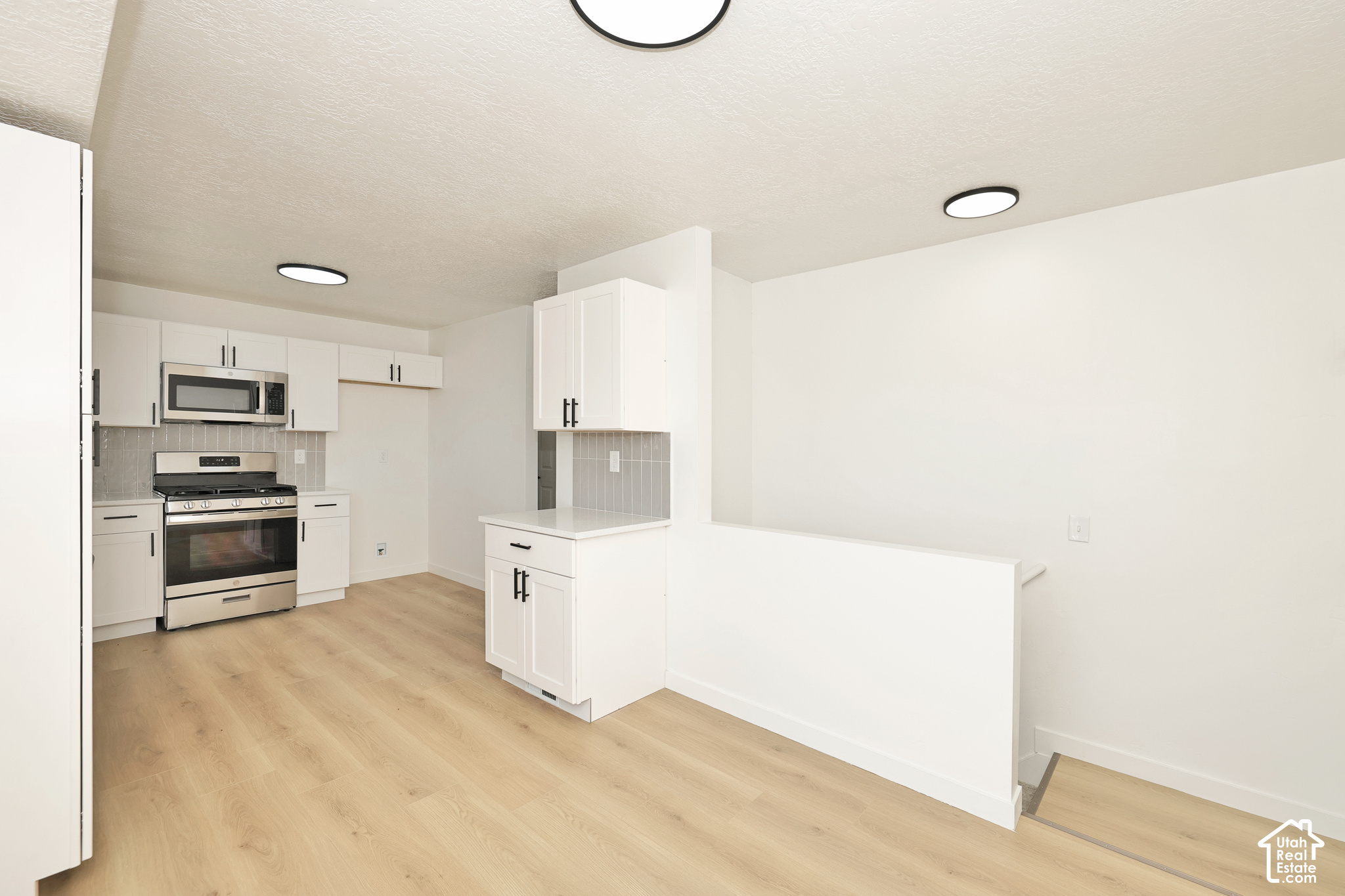 property viewer photo 10