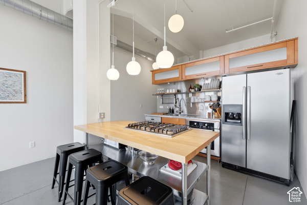 main property photo 19
