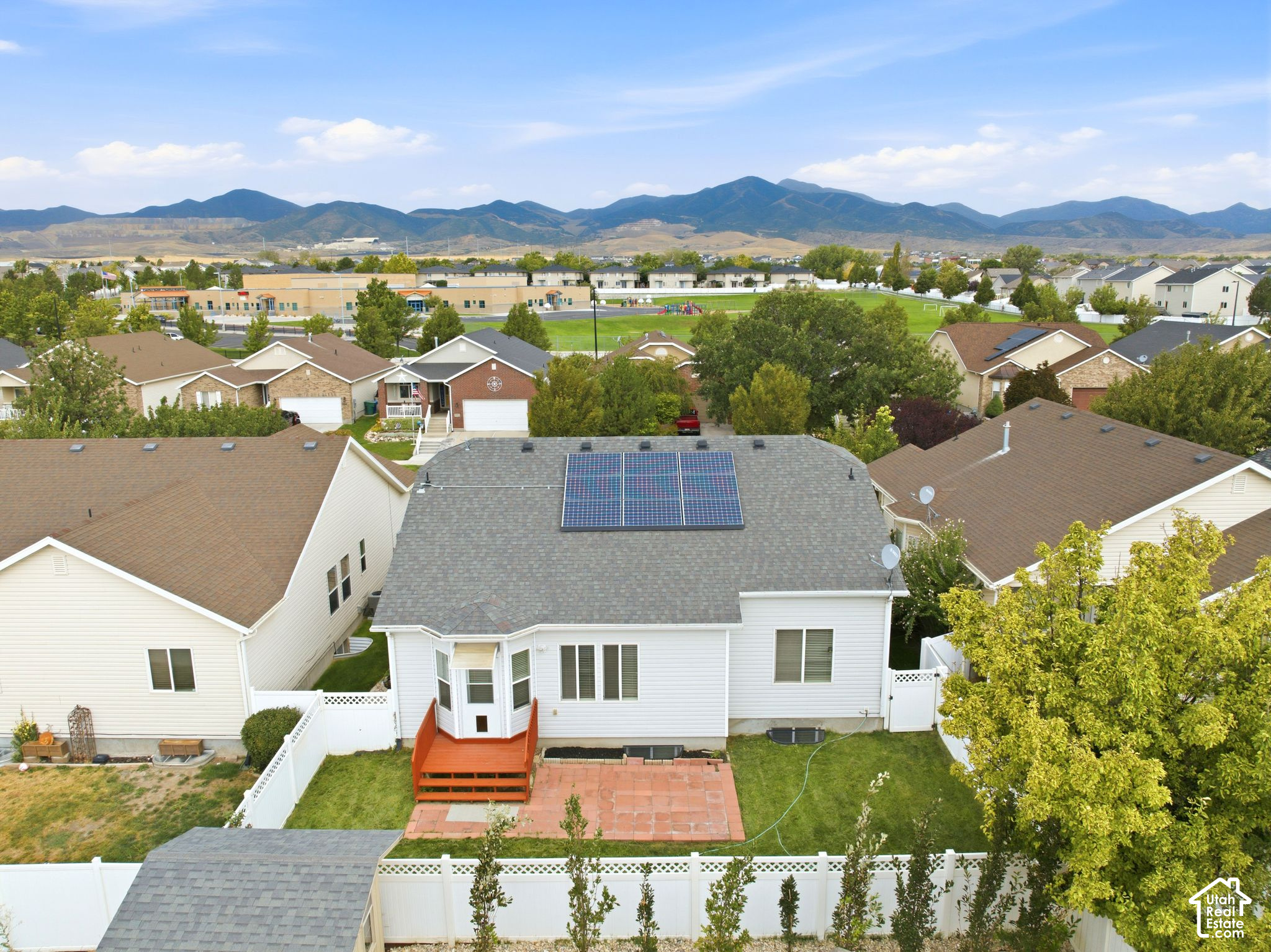 main property photo 44