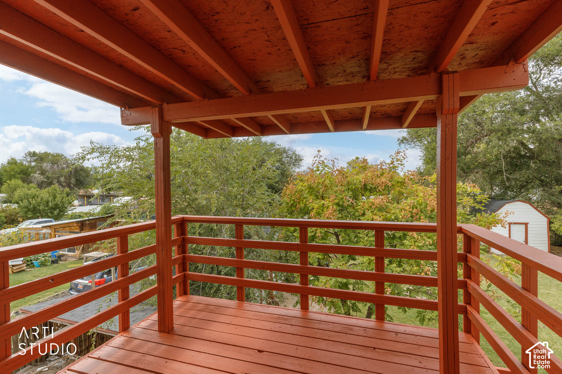 main property photo 25