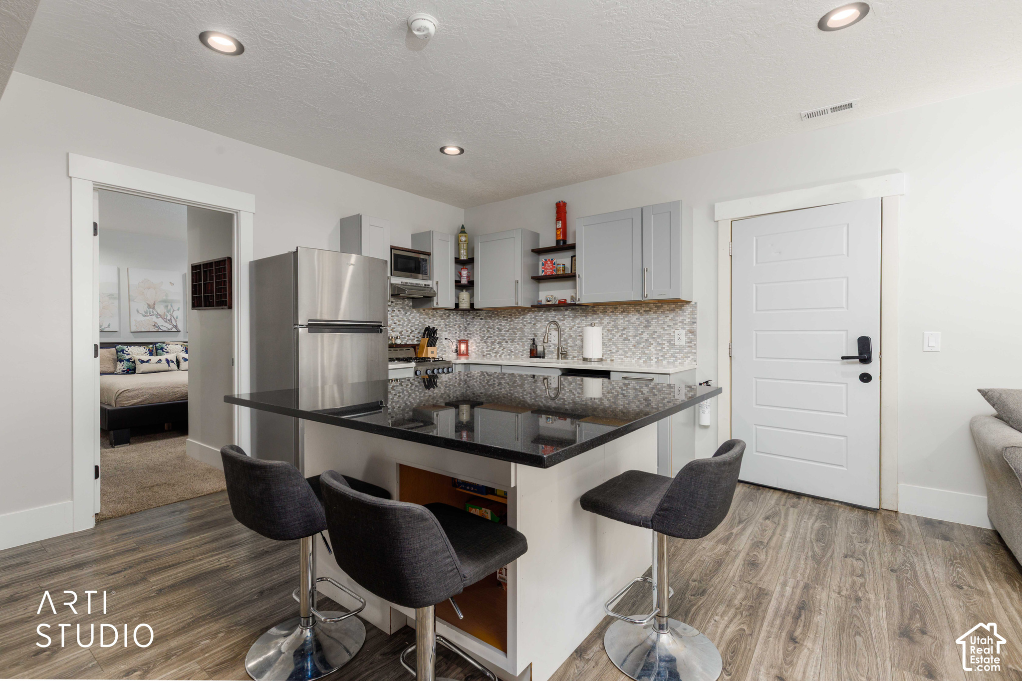 main property photo 57