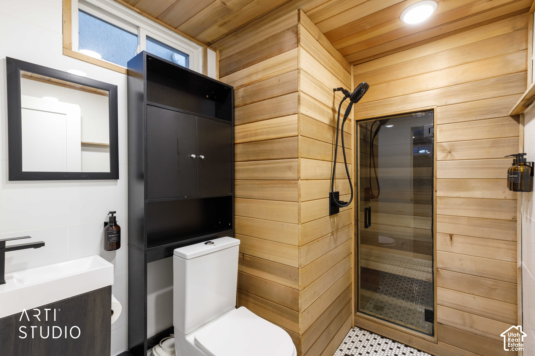main property photo 73
