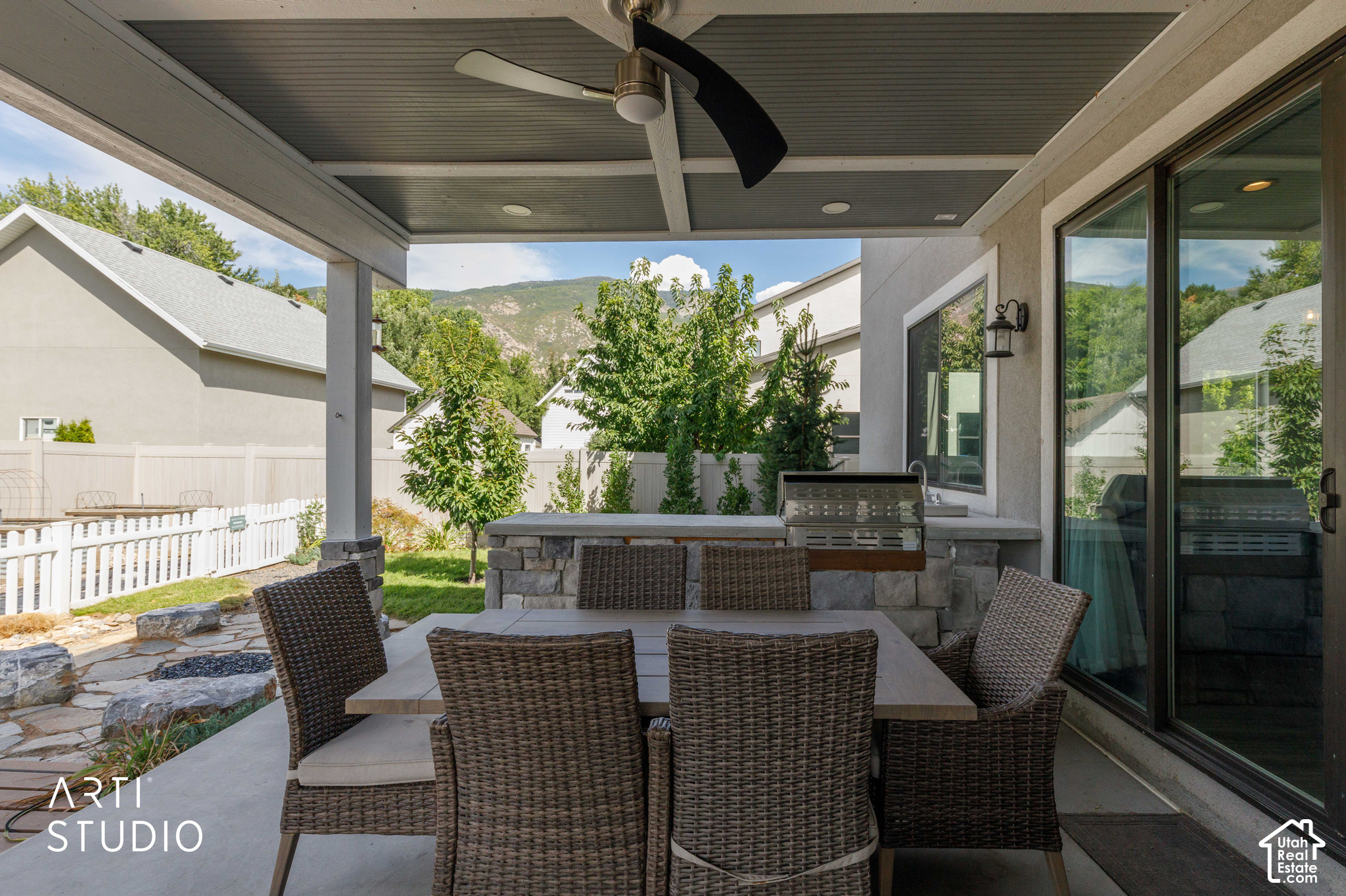main property photo 79