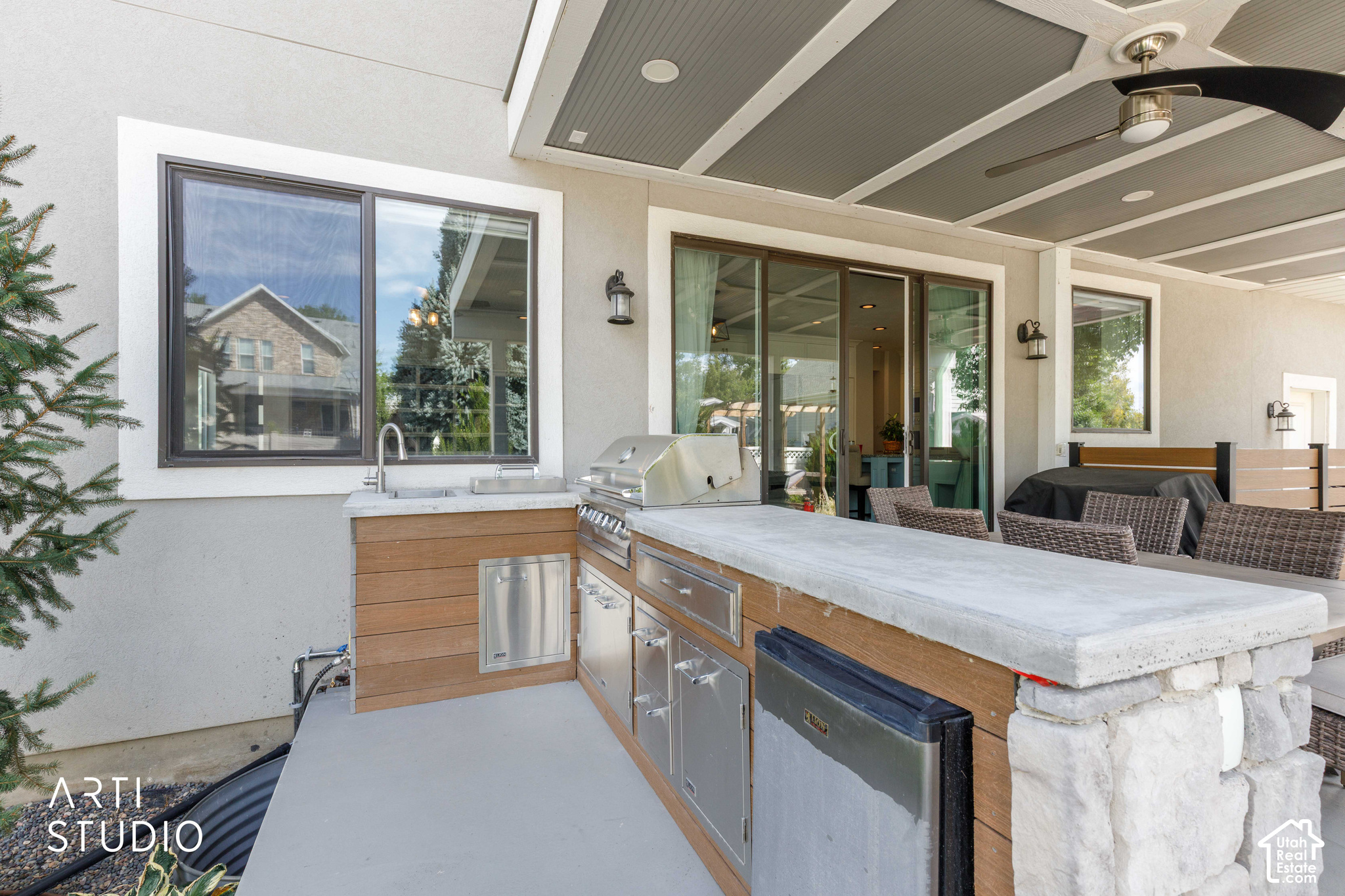 main property photo 80