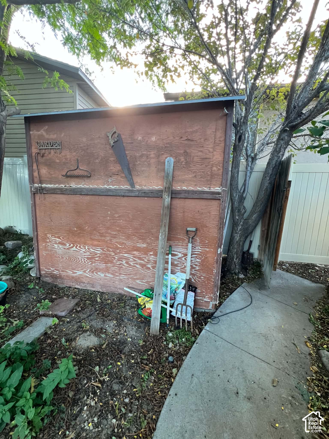 main property photo 58