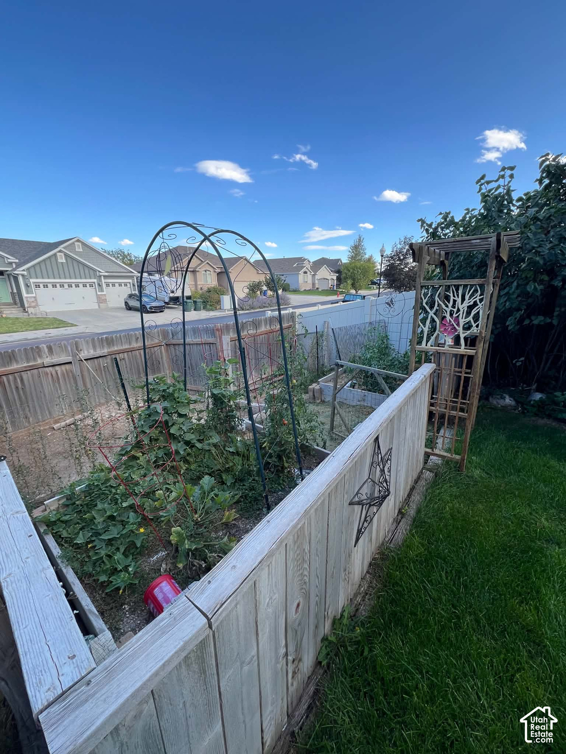 main property photo 63