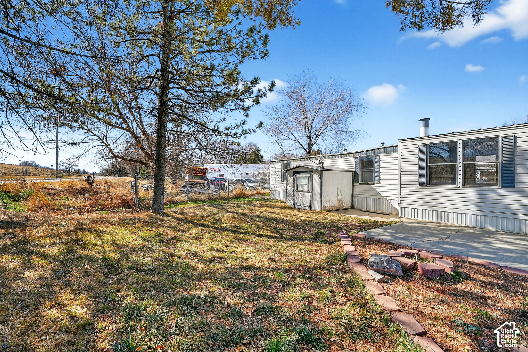 main property photo 18