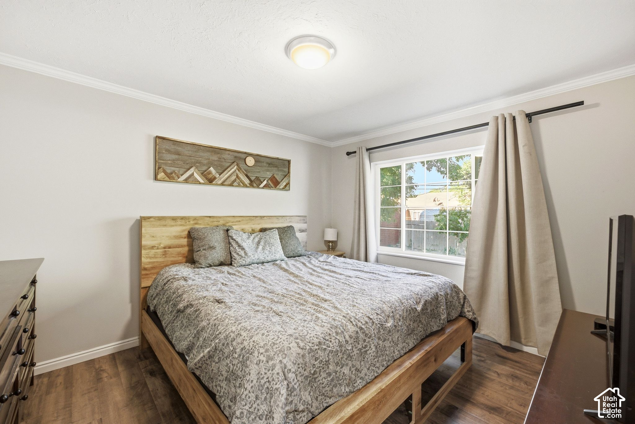 property viewer photo 10