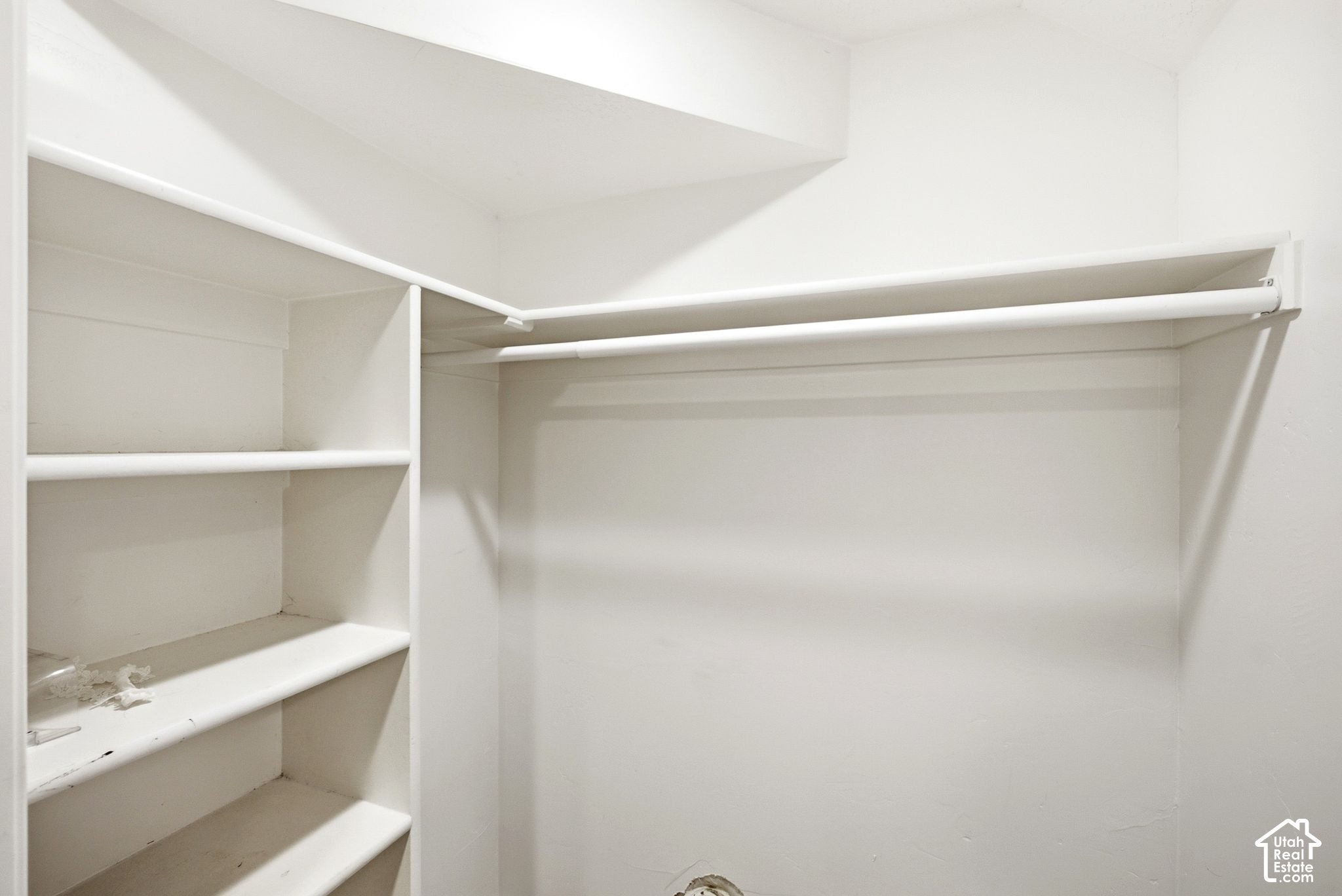 property viewer photo 18