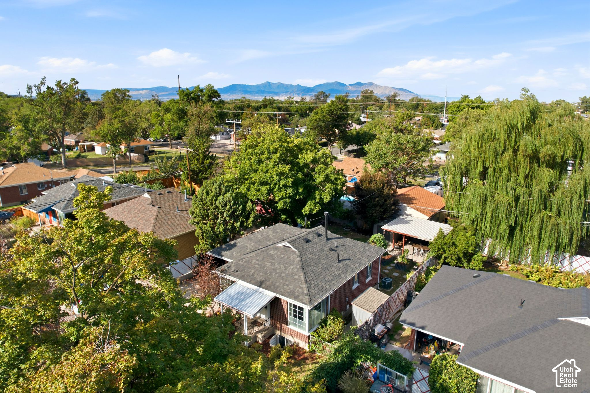 property viewer photo 36