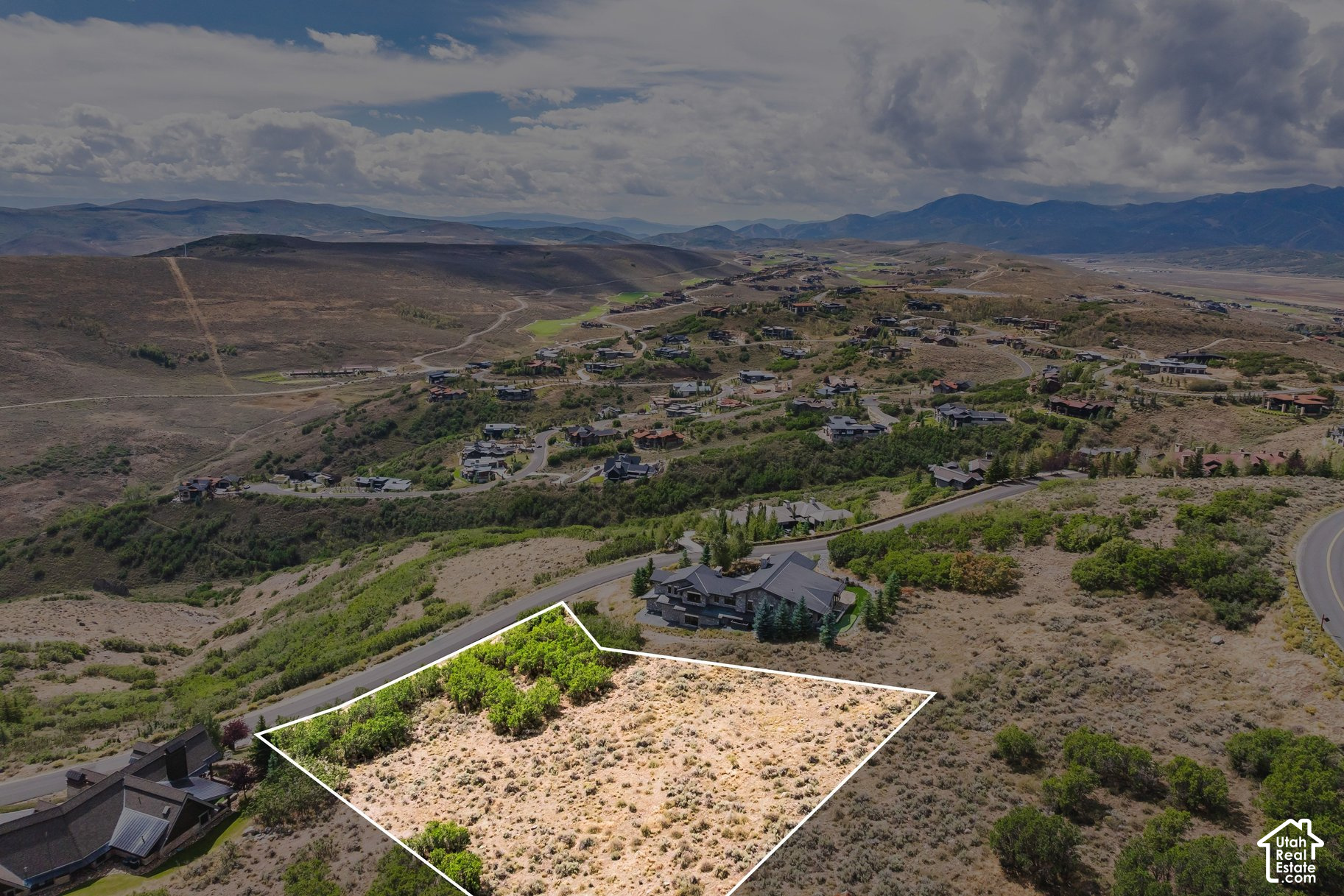 main property photo 17