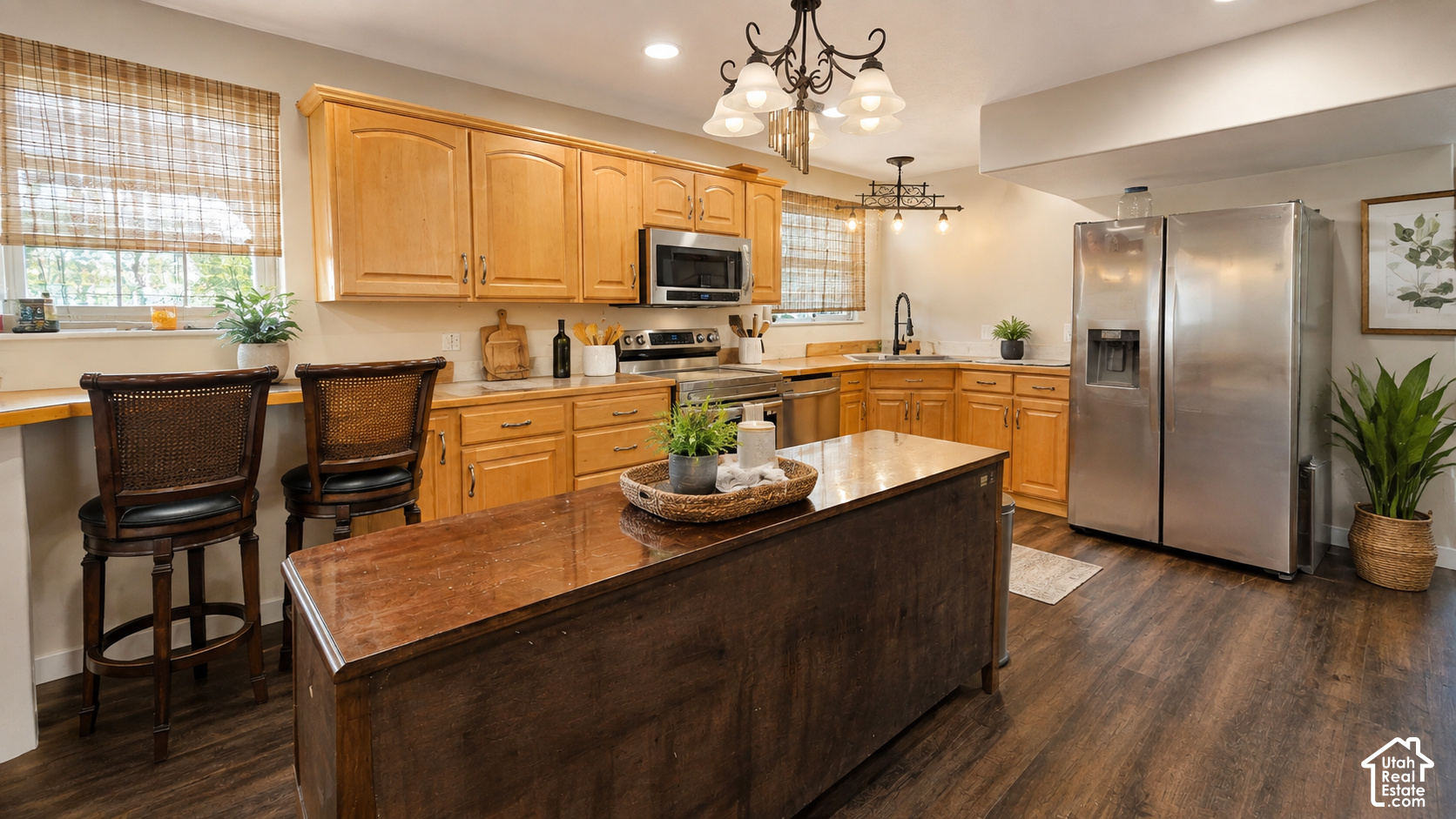 main property photo 16