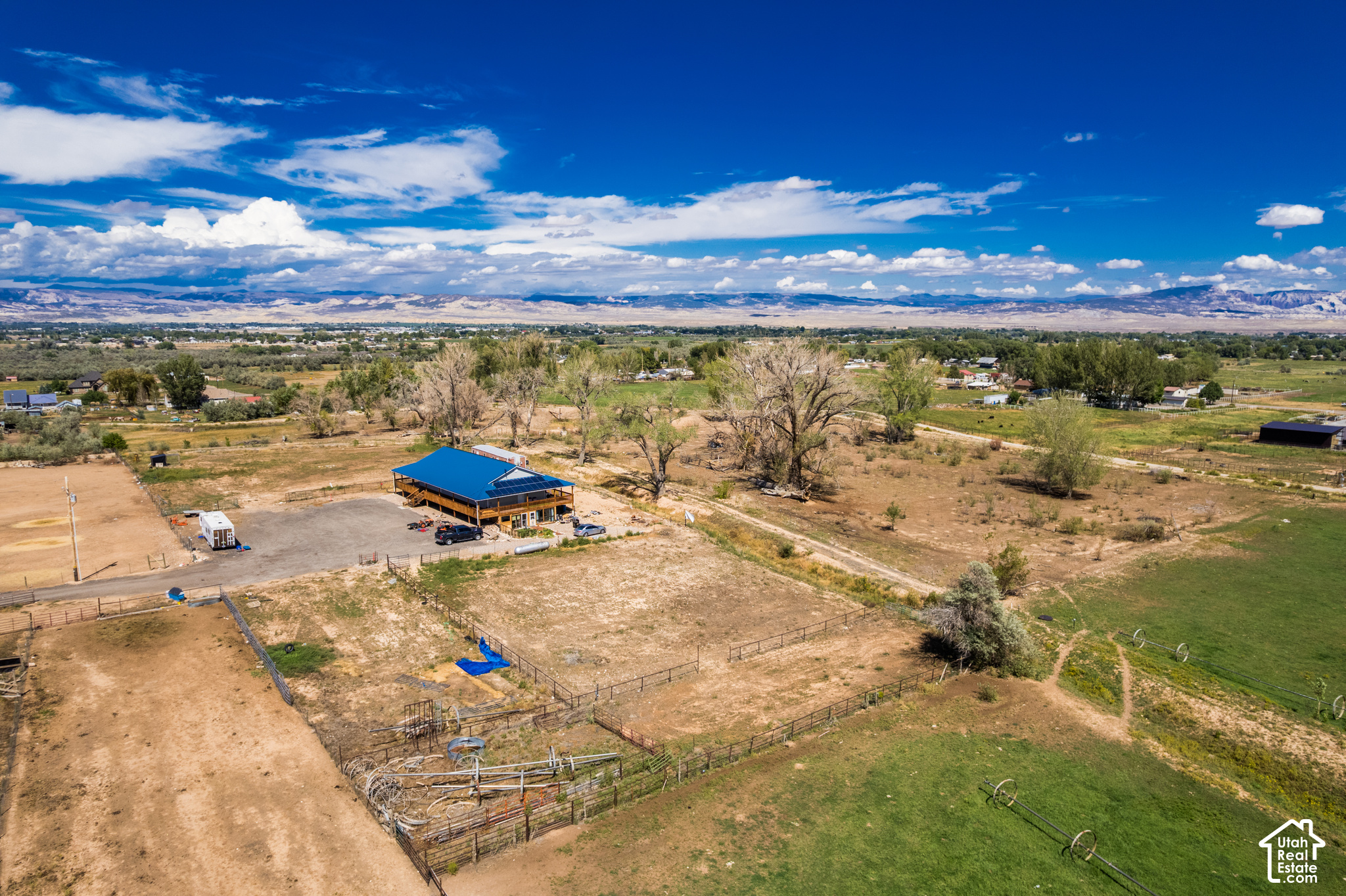 main property photo 32