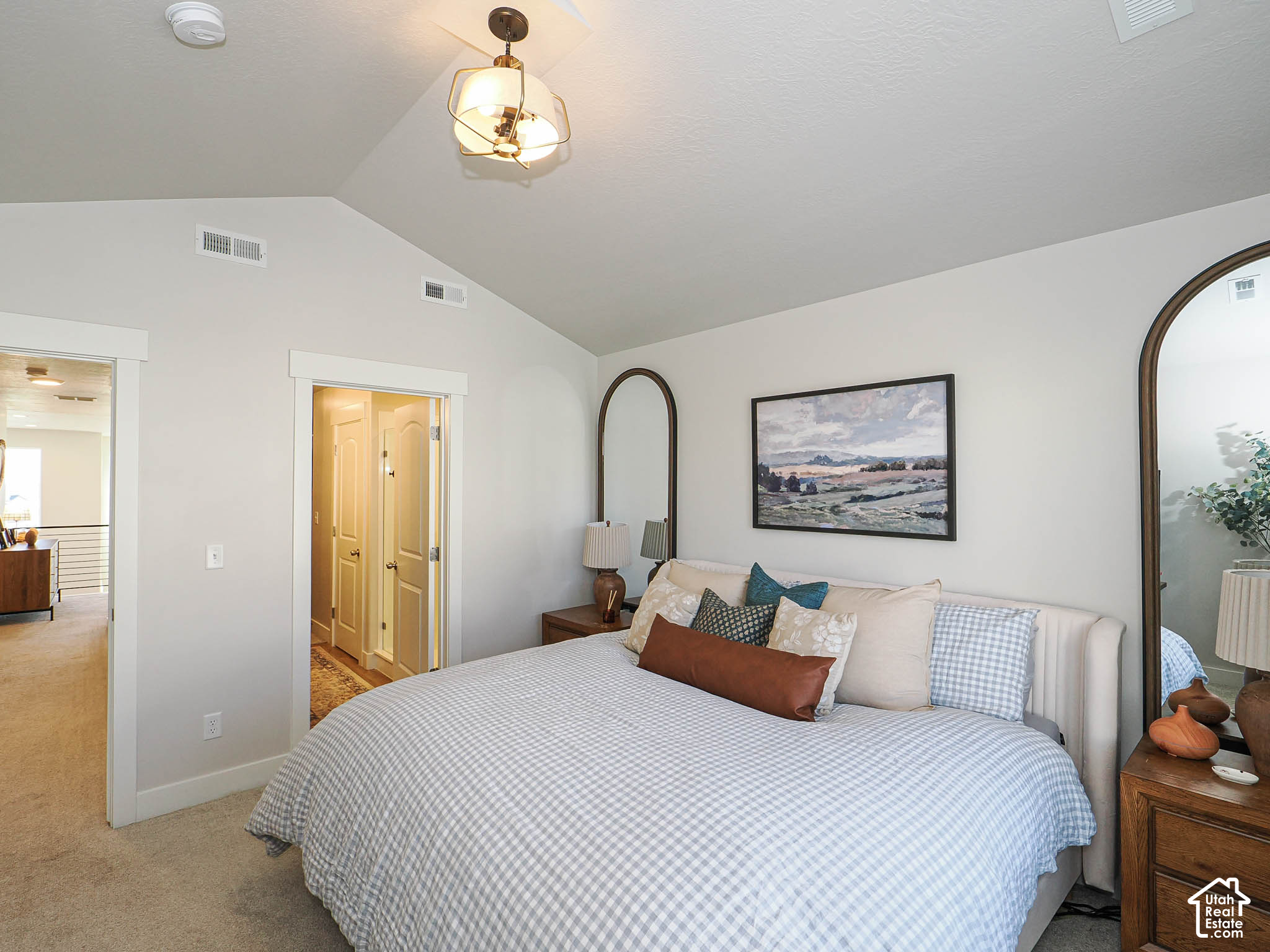 property viewer photo 22