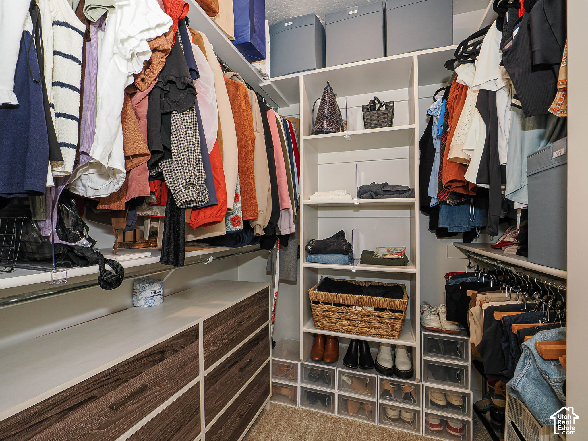 property viewer photo 26
