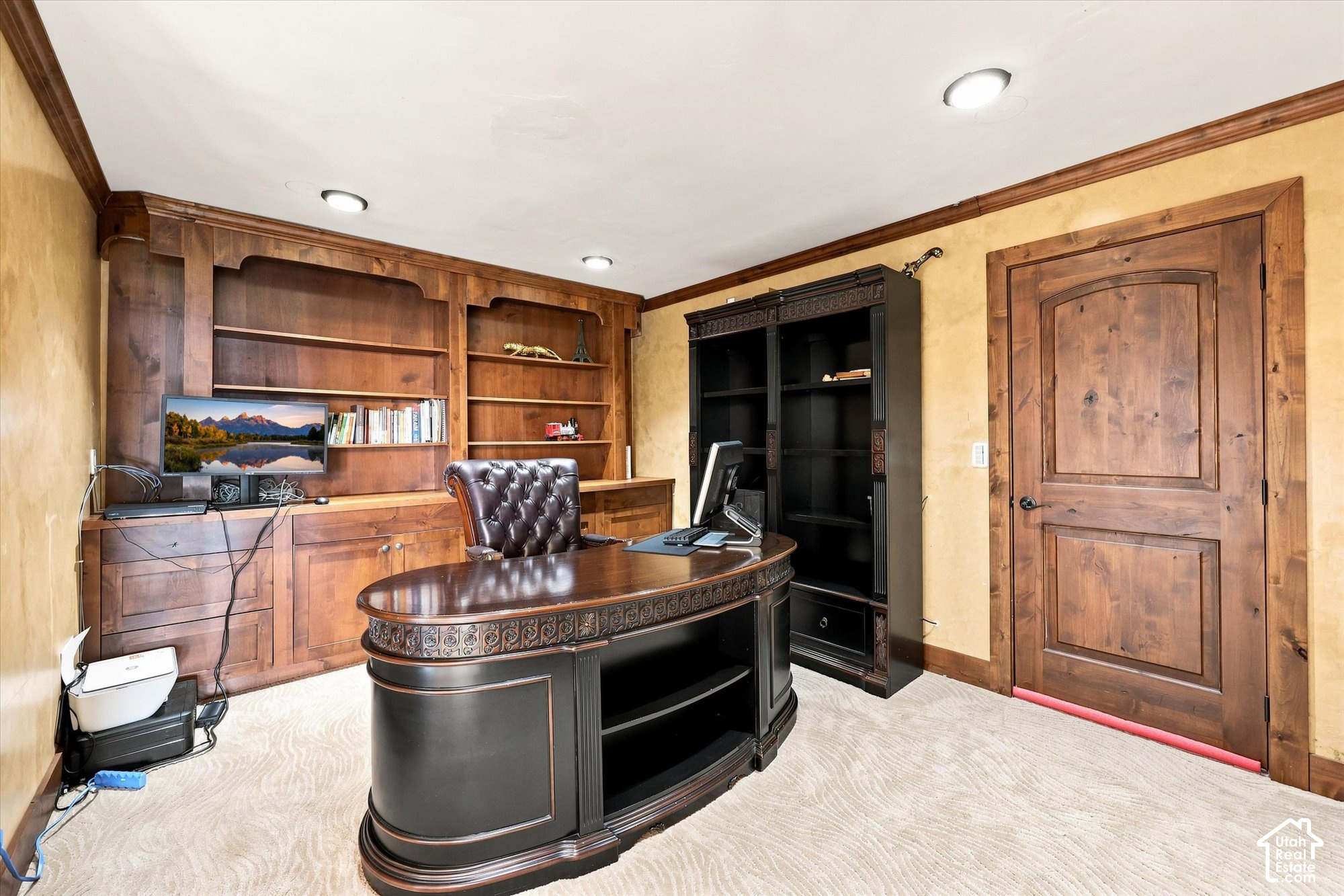 main property photo 20