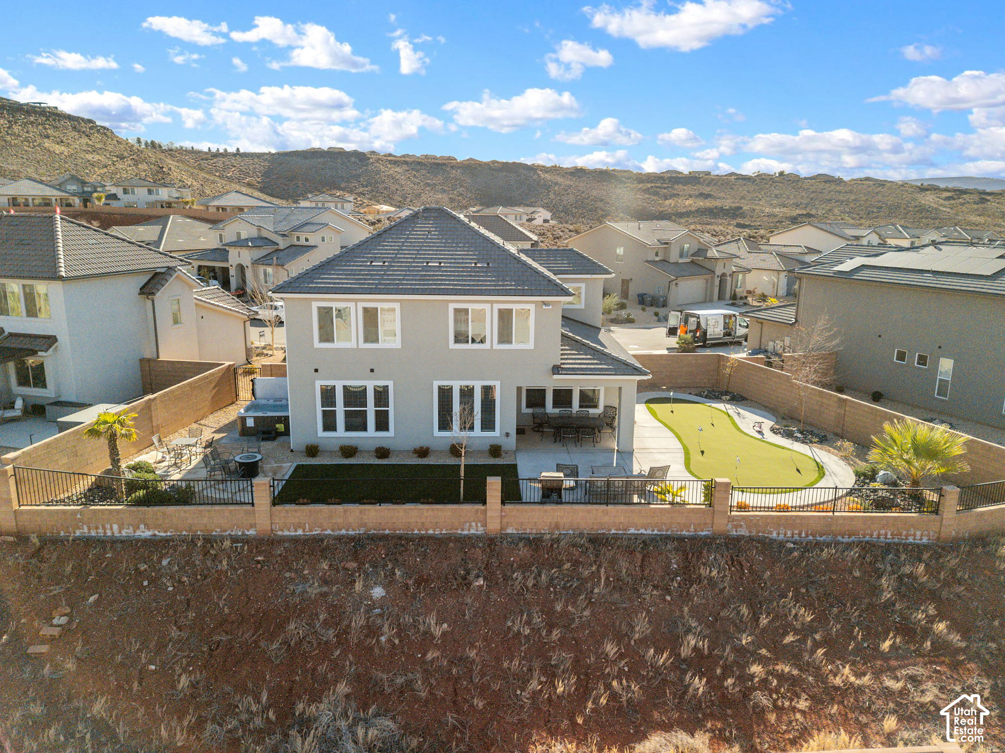 main property photo 4