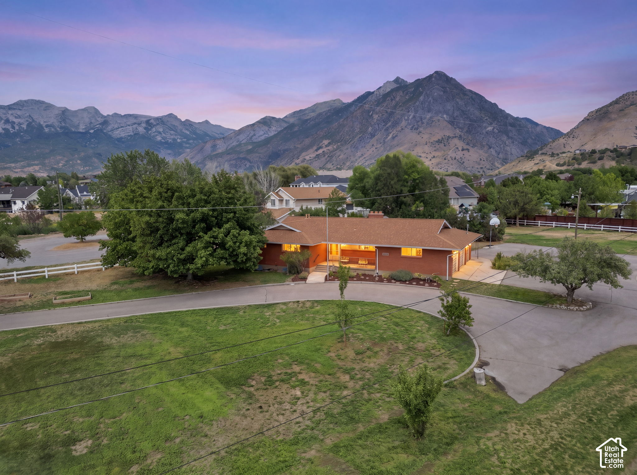 main property photo 2