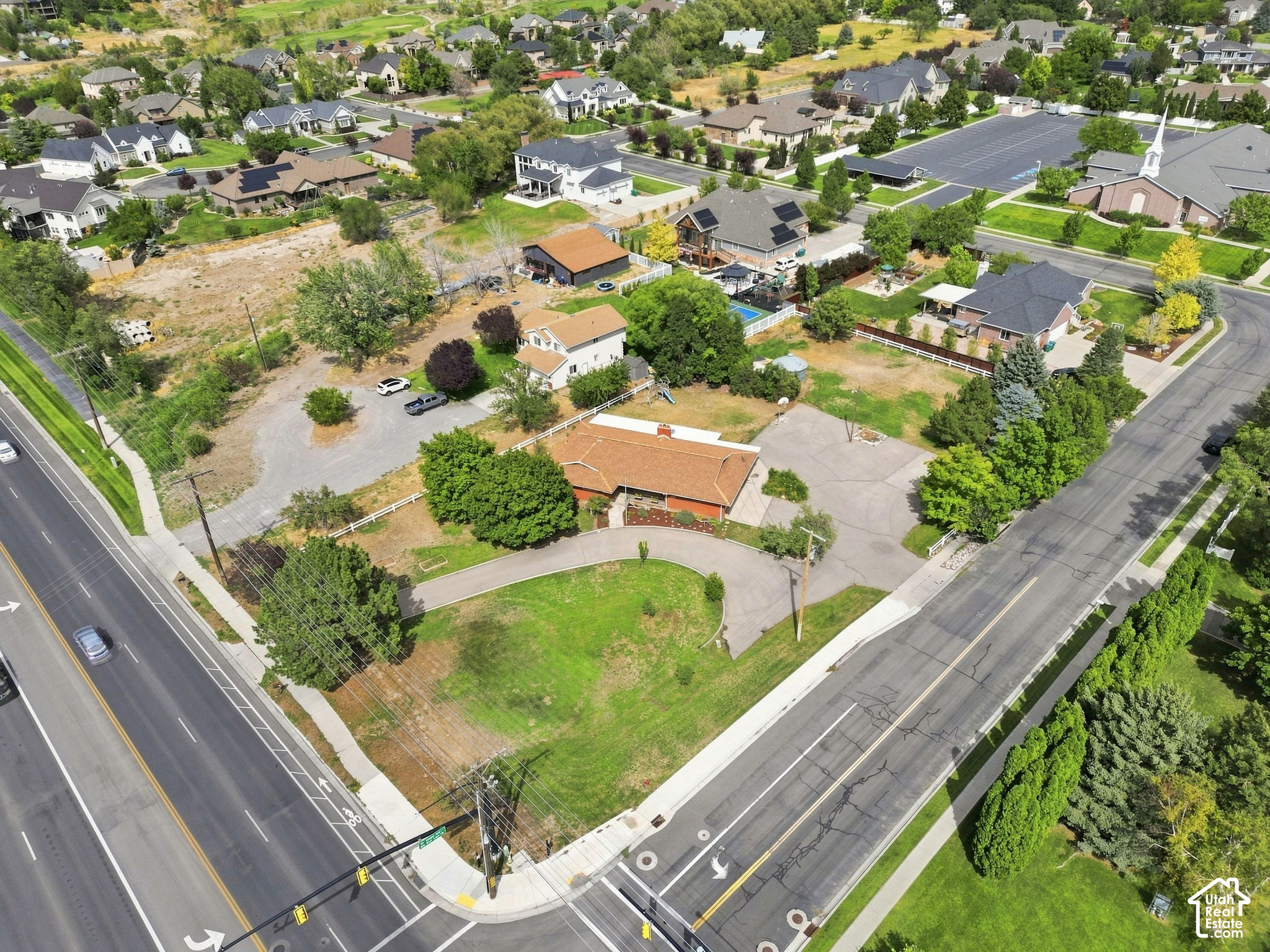 main property photo 52