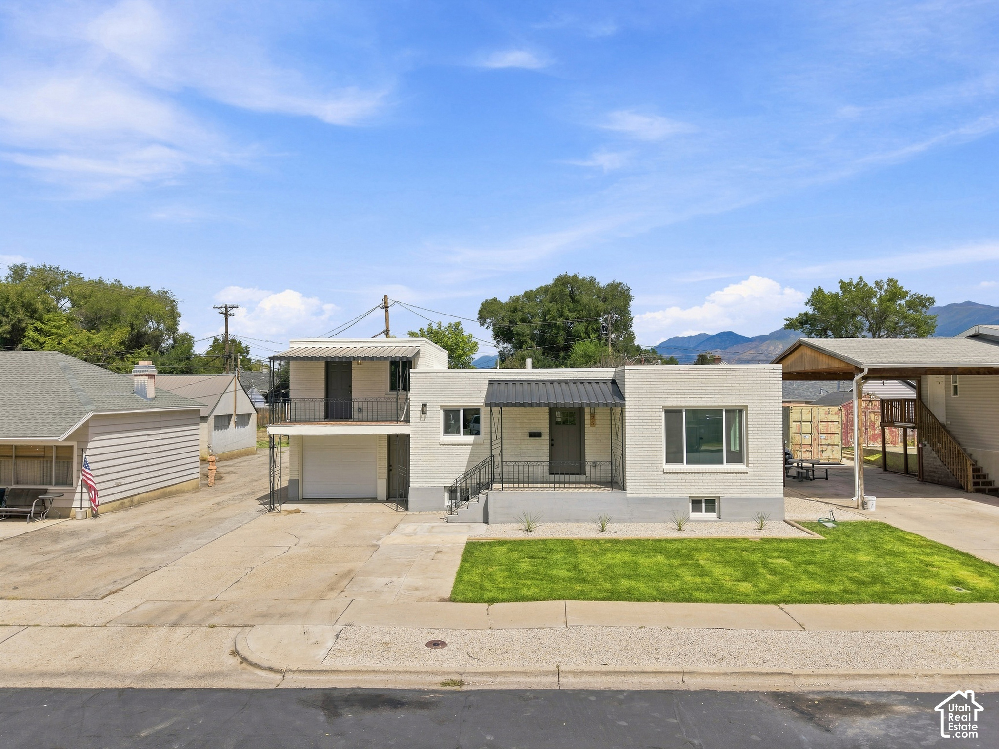 main property photo 5