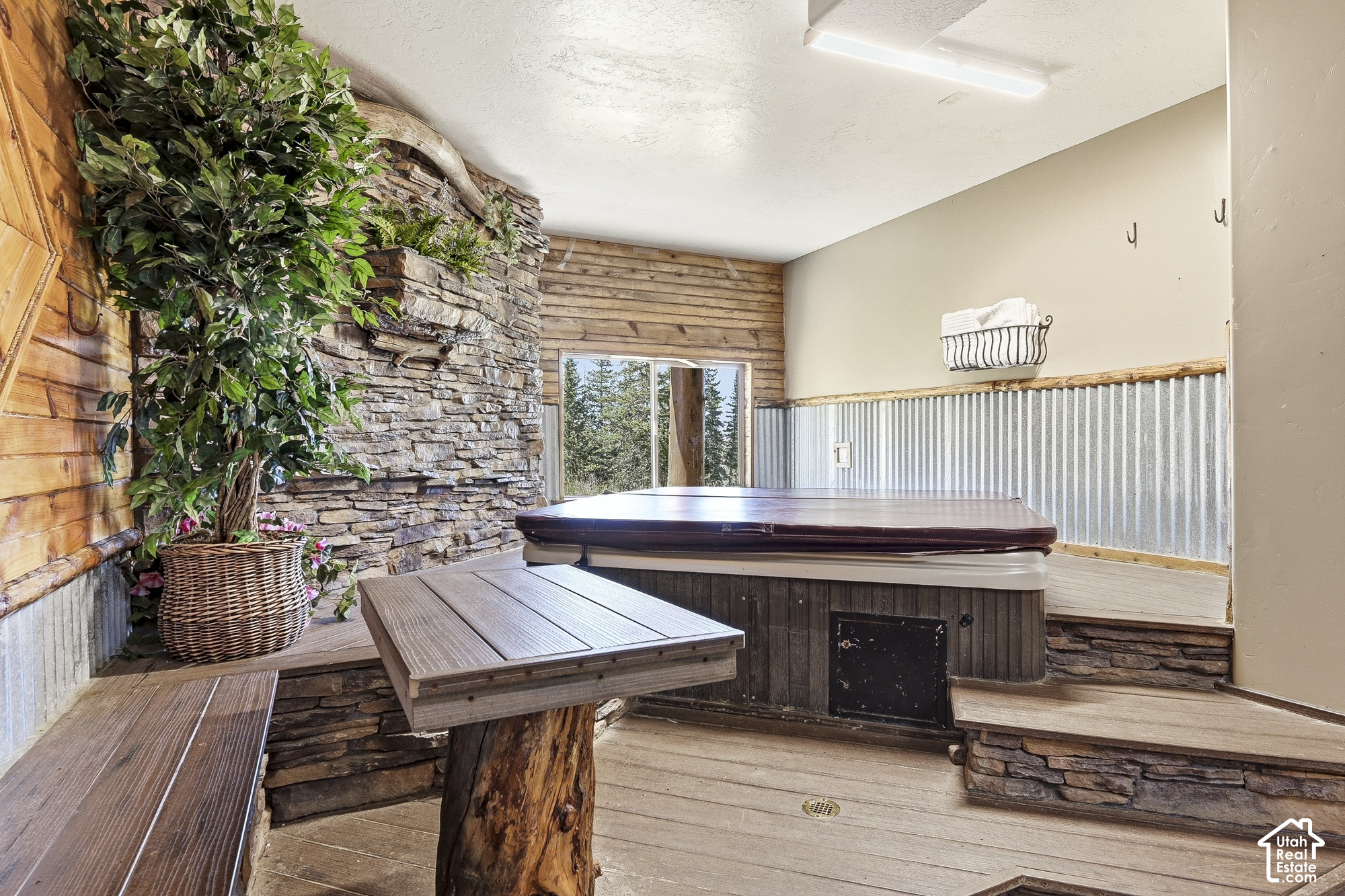 main property photo 100