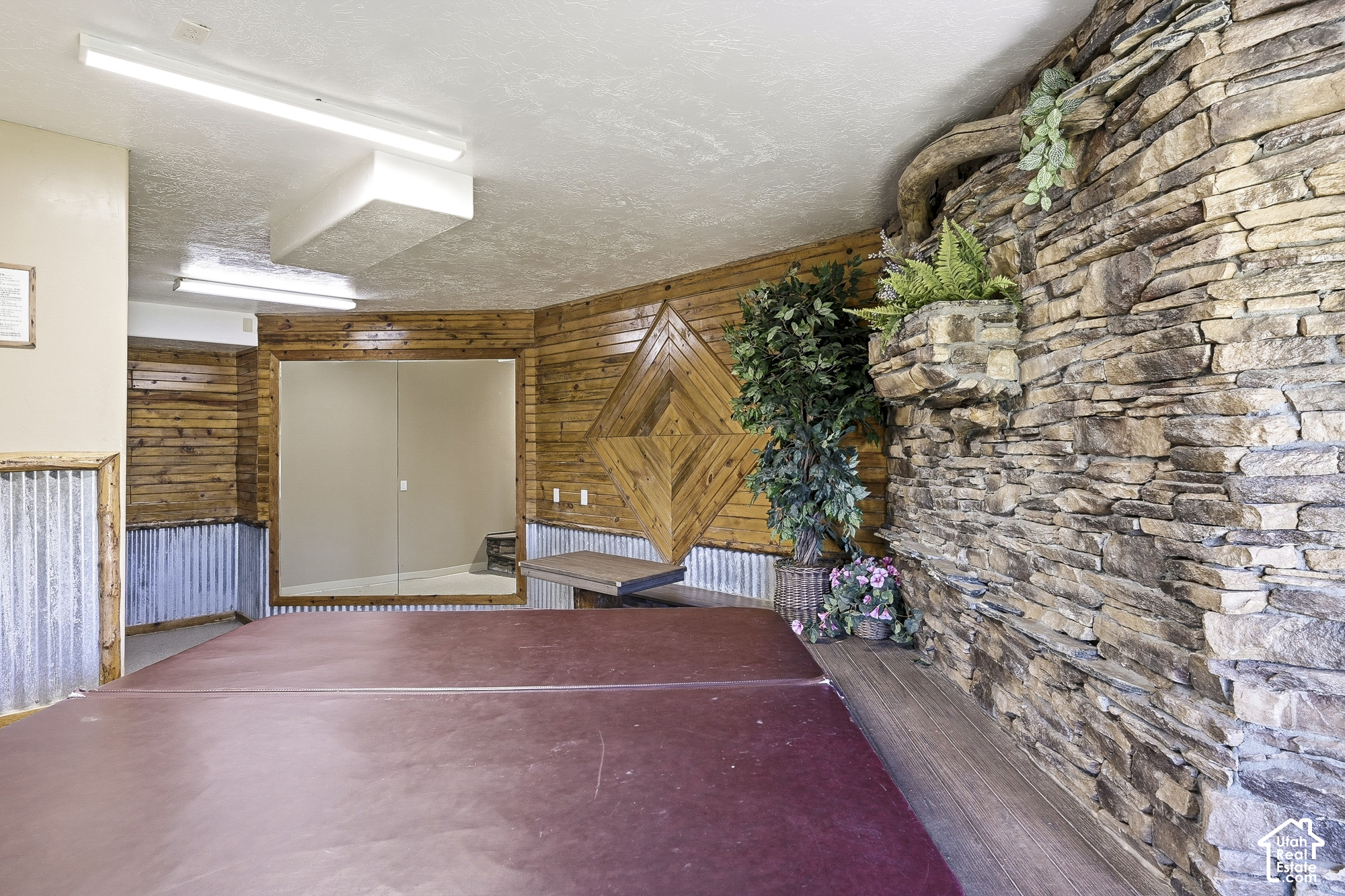 main property photo 101